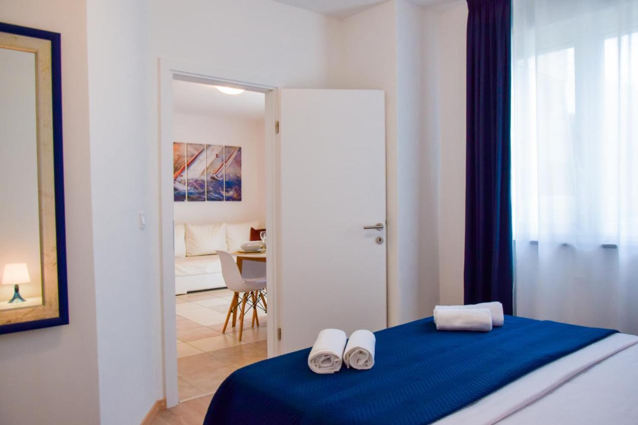 Locus Apartments Petrcane Exterior photo