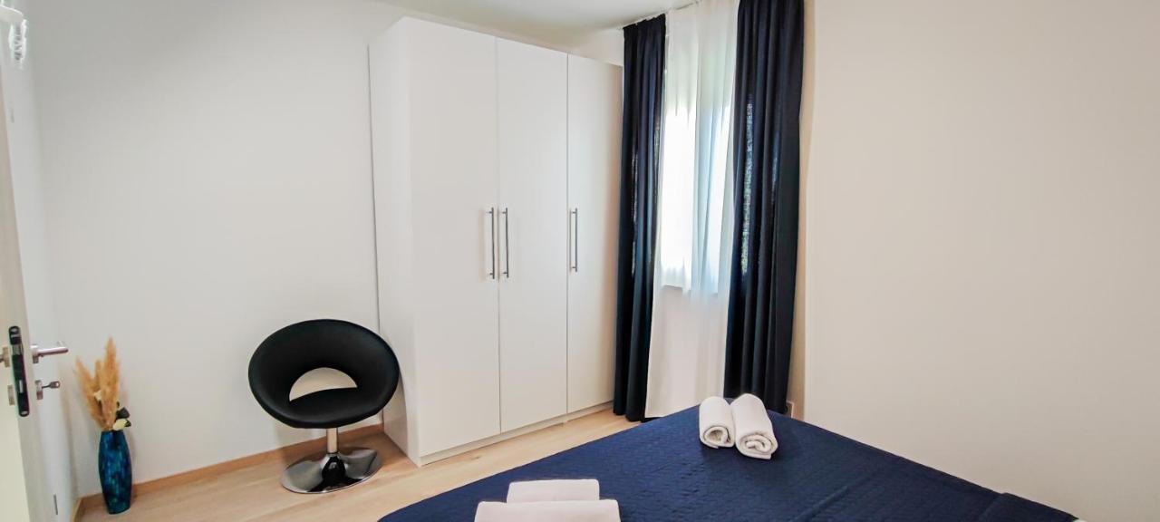 Locus Apartments Petrcane Exterior photo