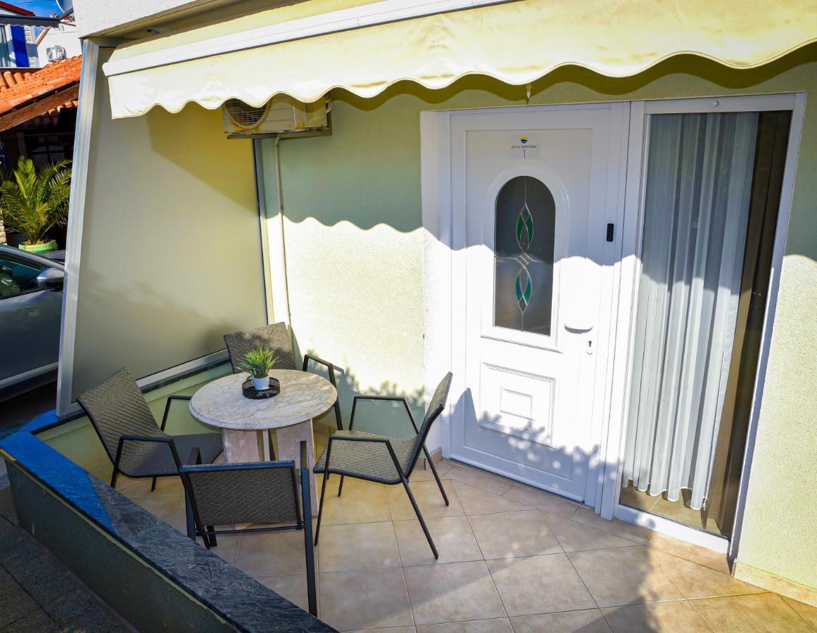 Locus Apartments Petrcane Exterior photo