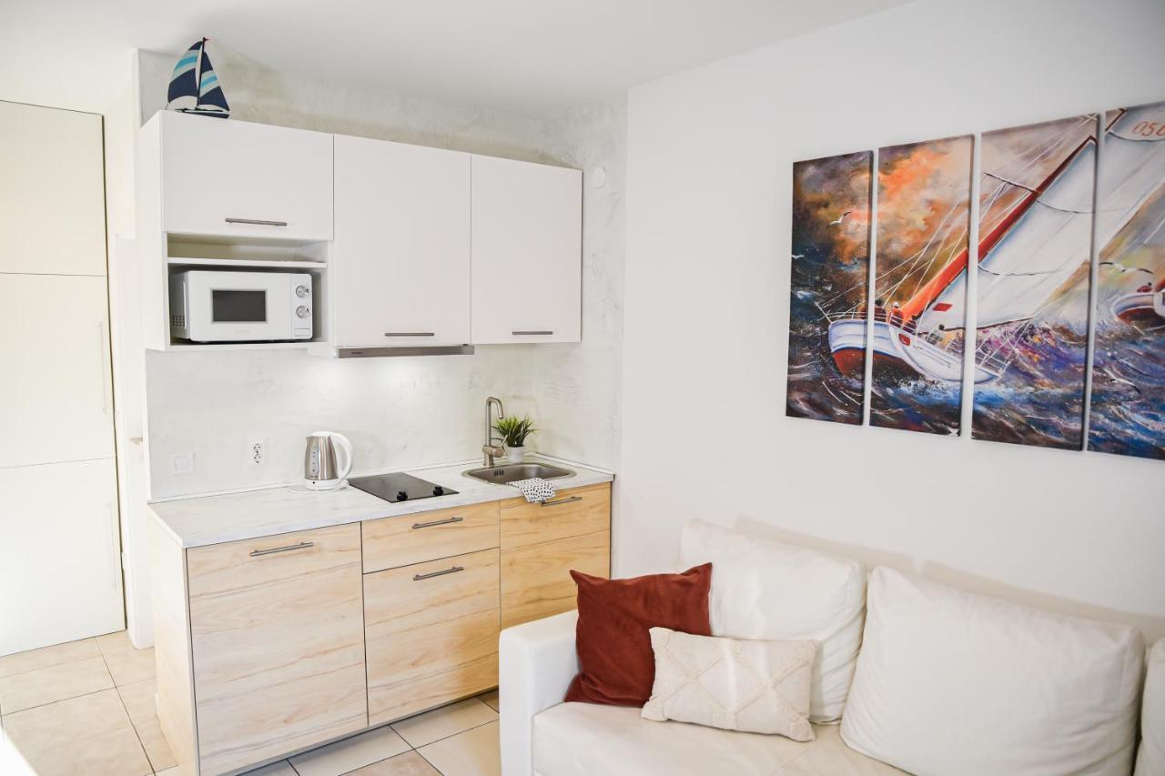 Locus Apartments Petrcane Exterior photo