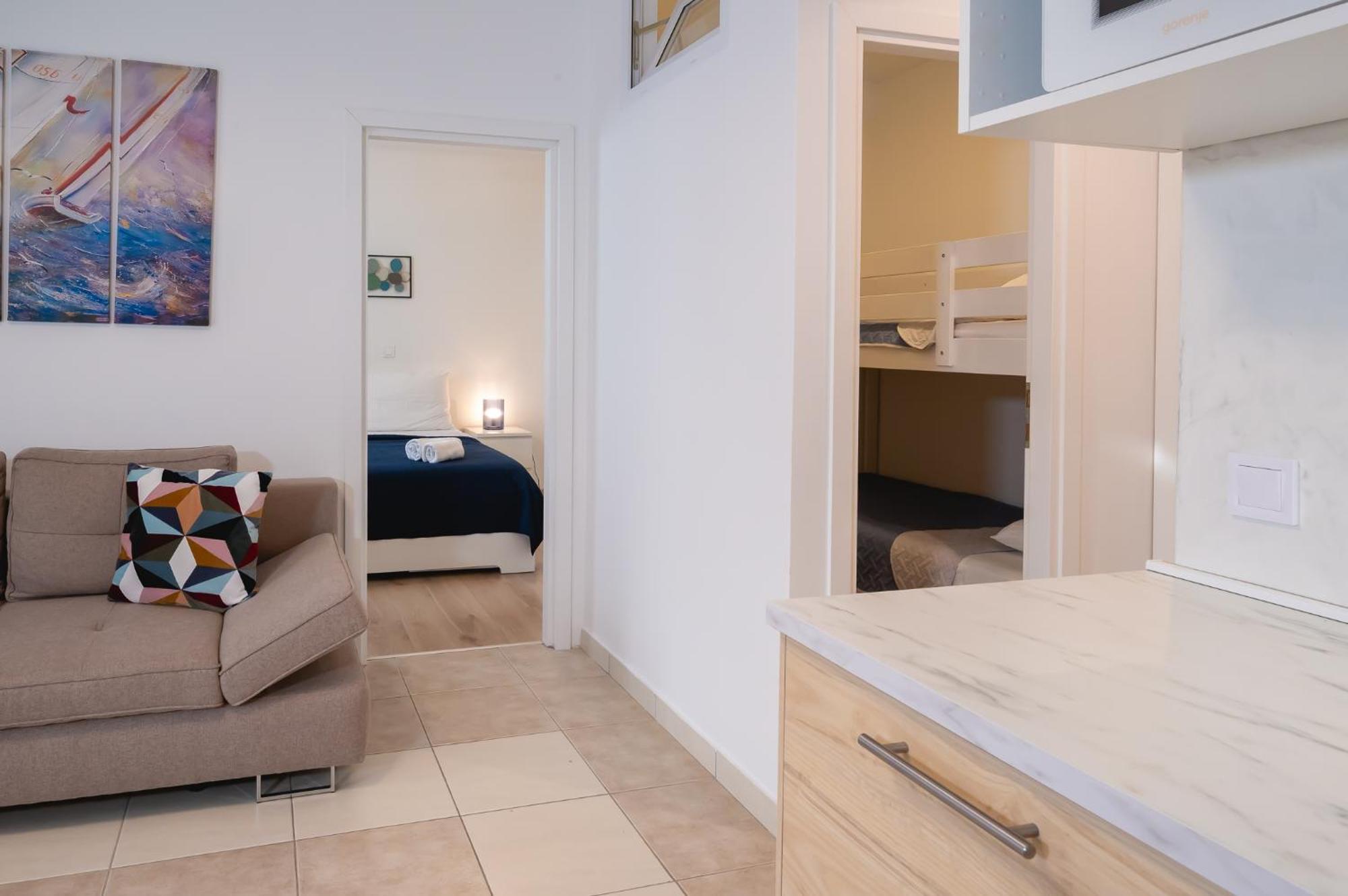 Locus Apartments Petrcane Exterior photo